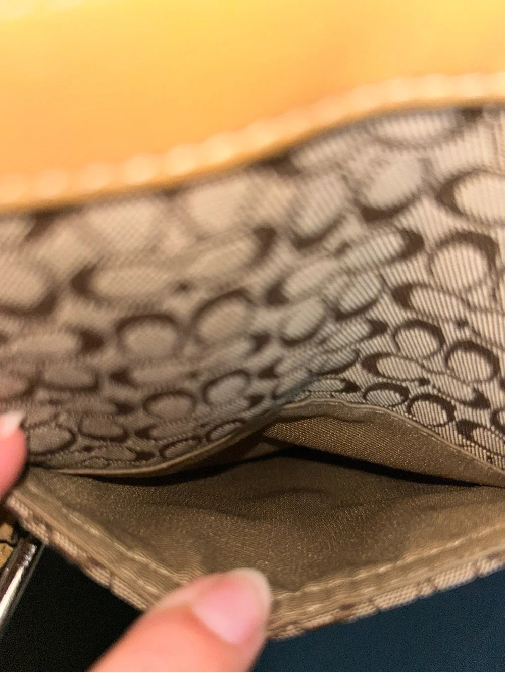 Coach Signature Jacquard Leather Gallery Shoulder Tote Bag Iconic Mini Kissing C - Picture 3 of 16